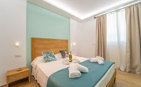 Mensos Rooms